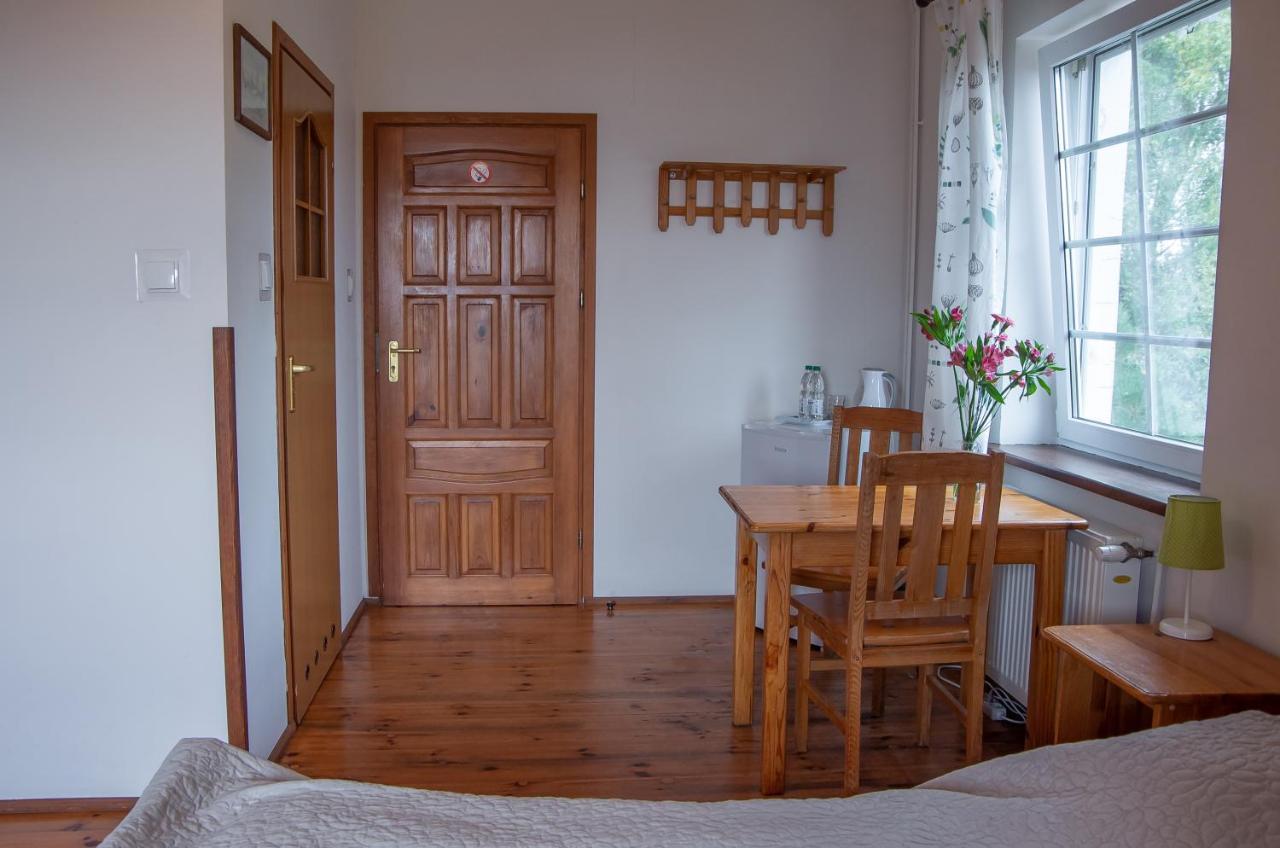 Folwark Luknajno Nad Jeziorem Sniardwy Gospoda Dziedzictwo Kulinarne Warmia-Mazury Mikołajki Exterior foto